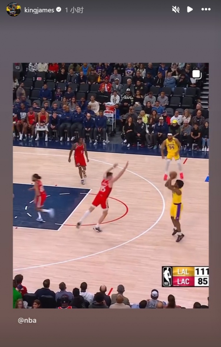  為你驕傲！布朗尼投進(jìn)NBA生涯首記三分球！詹姆斯賽后轉(zhuǎn)發(fā)