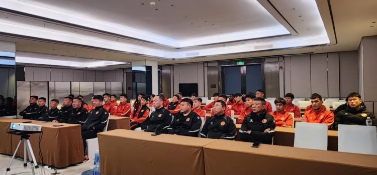  遼寧省體育局召開(kāi)賽風(fēng)賽紀(jì)會(huì)議，遼寧鐵人全隊(duì)通過(guò)視頻全程參會(huì)